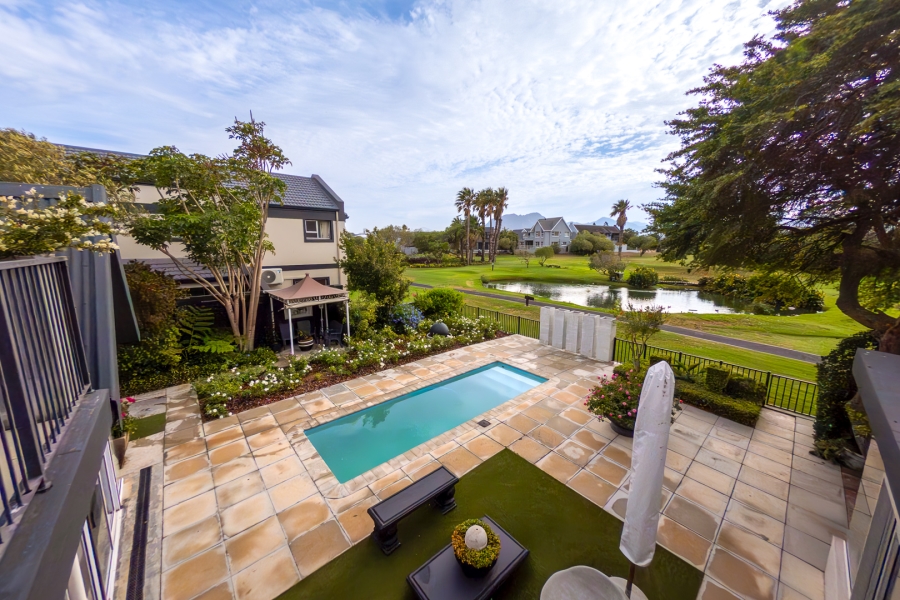 4 Bedroom Property for Sale in Greenways Golf Estate Western Cape